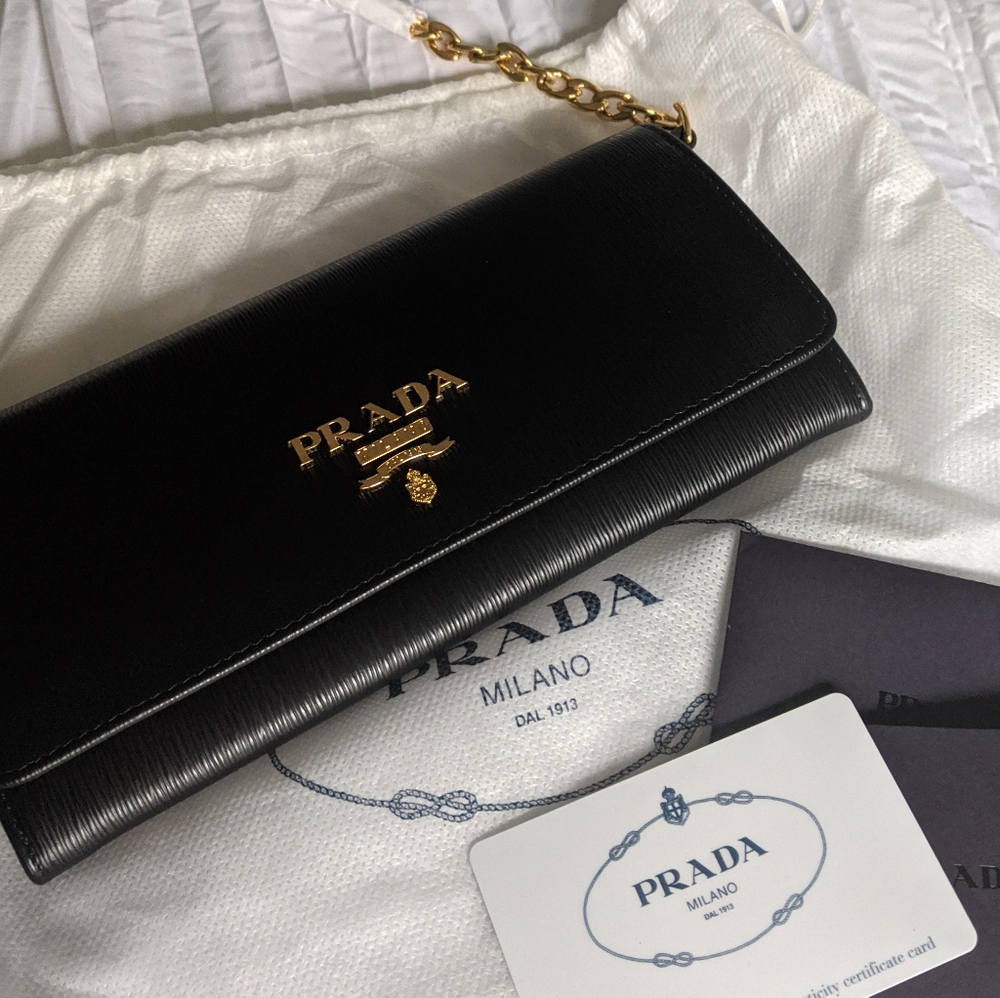 Brand New Prada Wallet on Chain Vitello Black - Picture 4 of 10